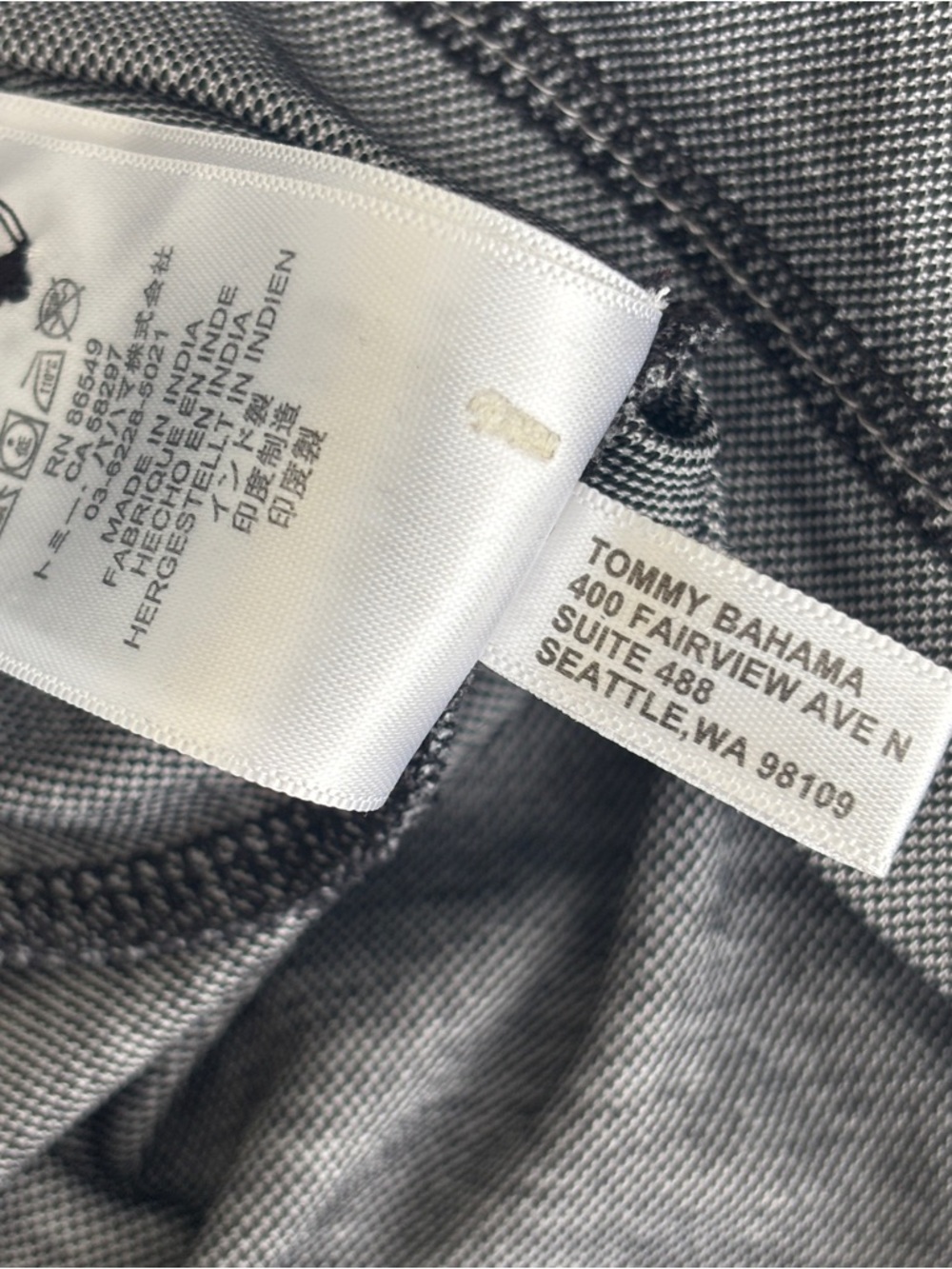 Tommy Bahama Men's Short Sleeve Polo Shirt Black/Gray Textured Large - EUC - Picture 8 of 9